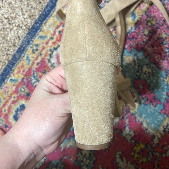 Jessica Simpson heels - Picture 4 of 7